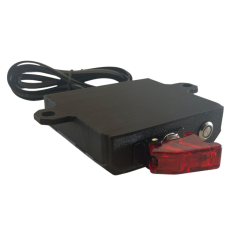 Fanatec DD1 Notfallbox: Sichern Sie Ihr Spielset mit unserem Plug-and-Play-Notschalter (2M RJ12)